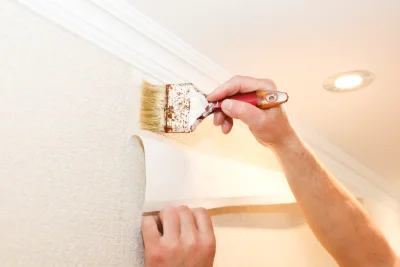Pose de papier peint à Menskirch — revêtements muraux et toiles de verre